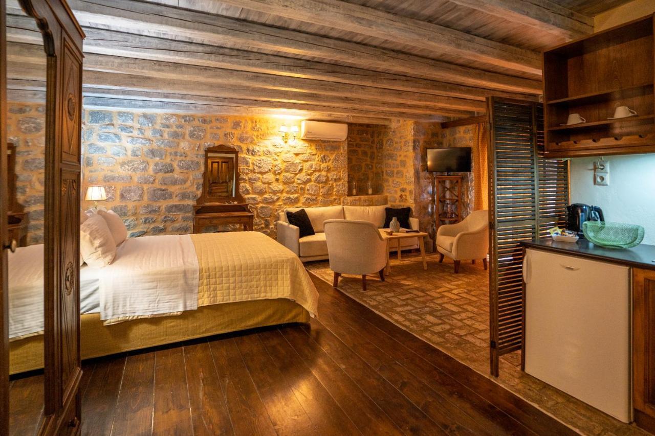 Guesthouse Laoula Yerolimin Extérieur photo